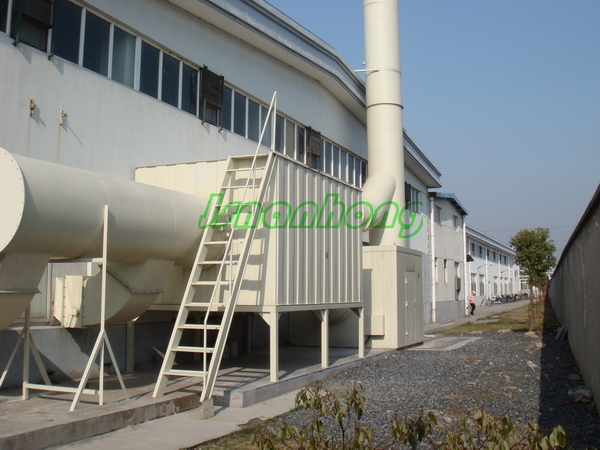 活性炭吸附装置